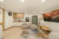 4 bedroom house 188 m² Dos Hermanas, Spain