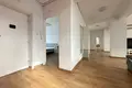 Mieszkanie 5 pokojów 115 m² Warszawa, Polska