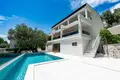 Haus 437 zimmer 261 m² Rijeka Rezevici, Montenegro