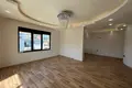 Penthouse 6 bedrooms 400 m² Oba, Turkey