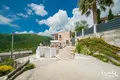 3 bedroom villa 170 m² Budva, Montenegro