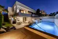 Adosado 5 habitaciones 297 m² Marbella, Španjolska