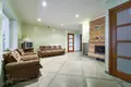 Cottage 6 rooms 192 m² Dzyarzhynsk, Belarus