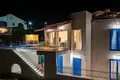 3 bedroom house 450 m² Sveti Stefan, Montenegro