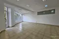 Gewerbefläche 650 m² in Tirana, Albanien