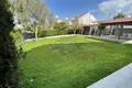 Dom 4 pokoi 240 m² w Nikozja, Cypr