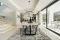 4-Schlafzimmer-Villa 538 m² Estepona, Spanien
