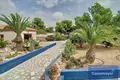 Dom drewniany w stylu górskim 174 m² Alicante, Hiszpania