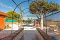 6 bedroom villa 218 m² la Marina, Spain
