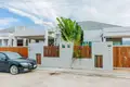 Villa de 2 dormitorios 106 m² Thalang, Tailandia