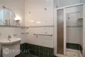 House 12 rooms 890 m² Riga, Latvia