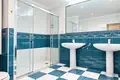 4 bedroom house 343 m² Dos Hermanas, Spain