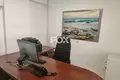 Pomieszczenie biurowe 110 m² w Limassol, Cypr