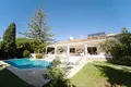 8 bedroom House 710 m² Artola, Spain