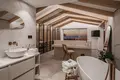 Mieszkanie 4 pokoi 238 m² Marbella, Hiszpania