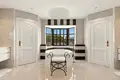 7 bedroom house 928 m² Benahavis, Spain
