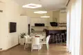Вилла 3 спальни 240 м² Тиват, Черногория
