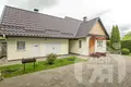 Casa de campo 211 m² Viliejka, Belarús