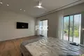 Apartment 6 bedrooms 320 m² in Agios Tychonas, Cyprus