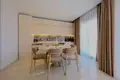Sophisticated Duplex Apartment in a Prime Beachside Neighbourhood
