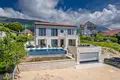 House 44 bedrooms 250 m² Tivat, Montenegro