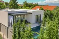Villa de 2 dormitorios 225 m² Municipality of Novigrad, Croacia