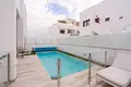 Haus 4 zimmer 198 m² Torrevieja, Spanien