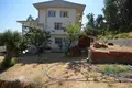 Propriété commerciale 2 400 m² à Menderes, Turquie