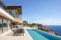 5-Schlafzimmer-Villa 1 320 m² Javea, Spanien