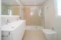 4-Schlafzimmer-Villa 246 m² lAlfas del Pi, Spanien
