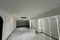 Nieruchomości komercyjne 16 pokojów 330 m² w Sangkat Boeng Keng Kang Ti Muoy, Kambodża