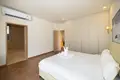 Квартира 5 спален 300 м² Си Сунтон, Таиланд
