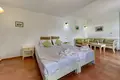 House 4 500 m² Municipality of Malevizi, Greece