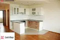 Mieszkanie 5 pokojów 70 m² Miasto Stołeczne Praga, Czechy