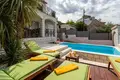 5 bedroom villa 200 m² Grad Trogir, Croatia