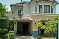 3 bedroom villa 150 m² Ban Bang Ku, Thailand