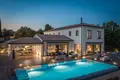 4 bedroom house 430 m² Grad Porec, Croatia