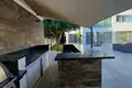 5-Schlafzimmer-Villa 550 m² Germasogeia, Zypern