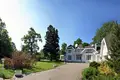 House 460 m² Jurmala, Latvia