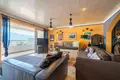 Dúplex 3 habitaciones 124 m² Budva, Montenegro