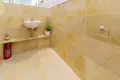 Wohnung 2 Schlafzimmer 205 m² Marbella, Spanien