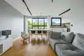 3 bedroom apartment 104 m² Paris, France