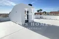 4 bedroom Villa 407 m² Torrevieja, Spain