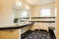 Maison 10 chambres 700 m² Riga, Lettonie