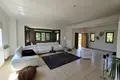 Maison 5 chambres 300 m² Derýnia, Chypre