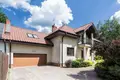 Haus 7 zimmer 298 m² Warschau, Polen