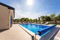 Haus 4 Schlafzimmer 185 m² Dobrauen, Kroatien