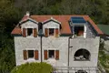 Casa 6 habitaciones 230 m², Montenegro
