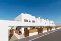 2 bedroom bungalow 60 m² Los Alcazares, Spain