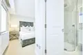 2 bedroom apartment 74 m² in London, United Kingdom